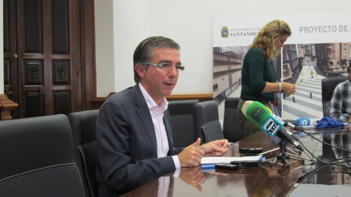 César Díaz, concejal de Infraestructuras de Santander
