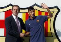 Fiscalía pide imputar al Barça por fraude en el fichaje de Neymar