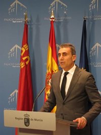 Roberto García comienza su campaña en Lorca para convertirse en candidato de los socialistas a la presidencia Comunidad