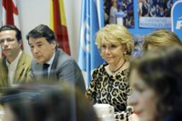 Aguirre dice que en la renovación del PP-A "no se han seguido los estatutos"