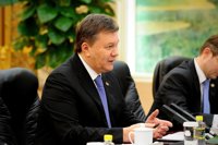 Yanukovich se reúne con los ministros de Exteriores europeos