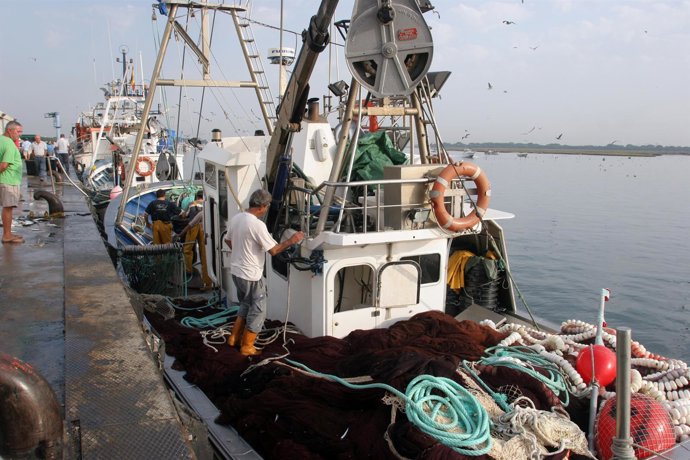 Barcos pesqueros en Huelva