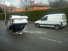Vuelco coche en La Fresneda tras un atraco