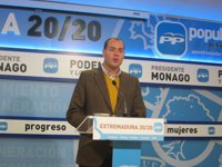 El PP considera que Caja Rural de Extremadura no debería "dejar escapar" a Román Prieto