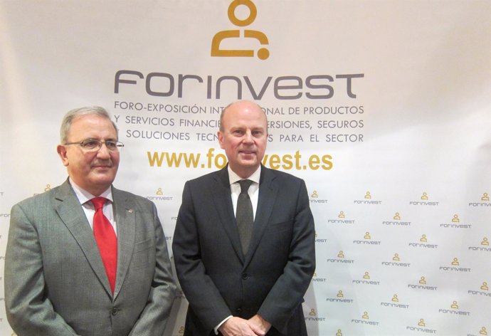 Casinos (i) junto a Máximo Buch en la presentación de Forinvest