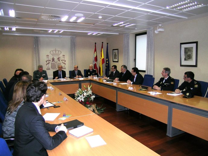 Ruiz Medrano presenta el Plan Mayor Seguridad en Burgos