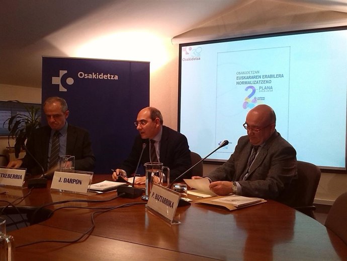 Darpón en rueda de prensa 