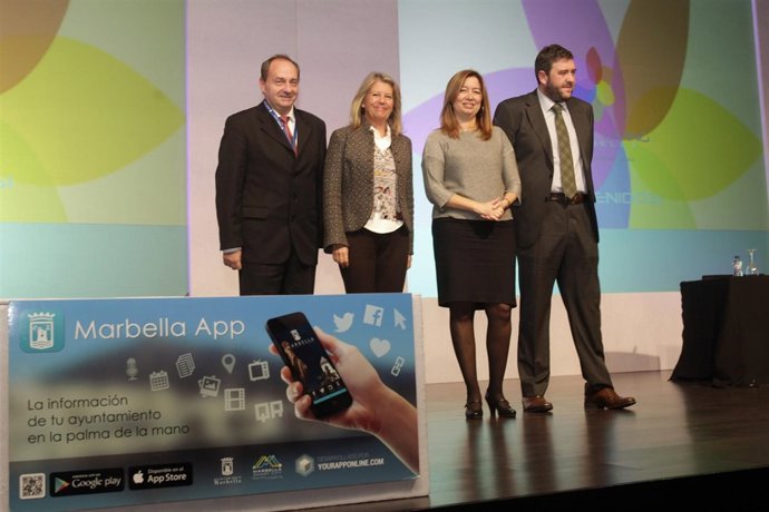 Muñoz y Radío, en la inauguración del 'Marbella Smart Living'