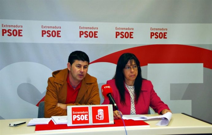 Dirigentes Del PSOE Provincial De Cáceres, Labrador Y Cerezo