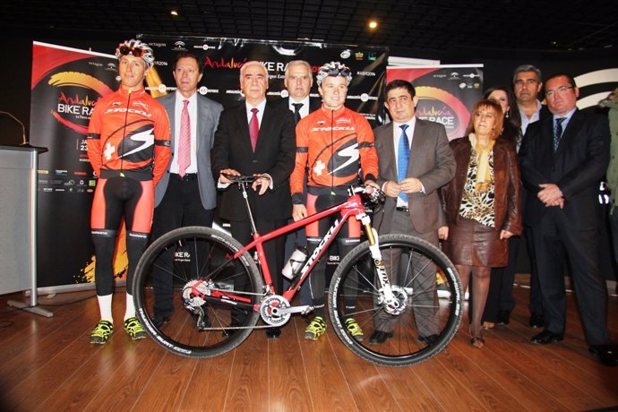 Presentación de la Andalucía Bike Race