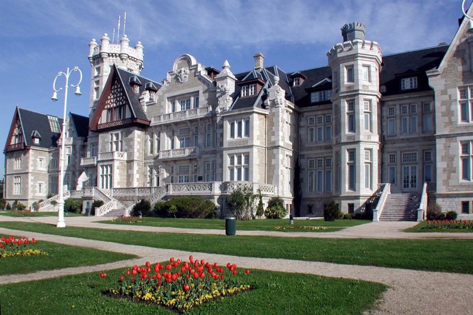 Palacio De La Magdalena, En Santander 