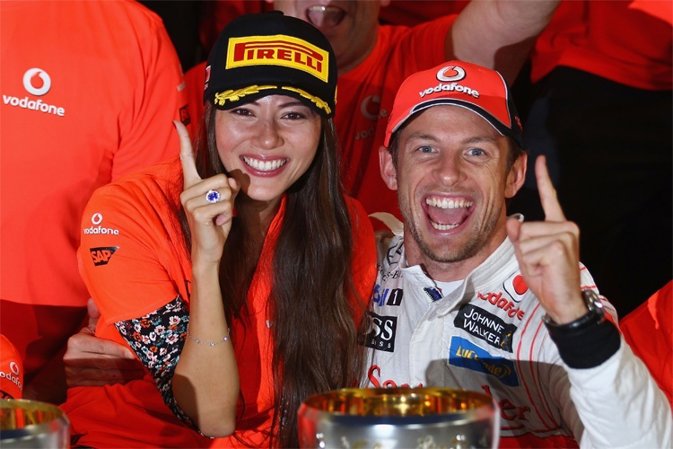 Jenson Button se nos casa 