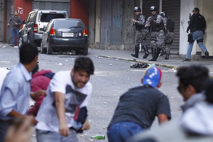 Disturbios en la manifestación de Caracas