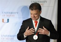 Santos felicita a Peña Nieto por la captura de 'El Chapo'