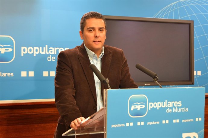El secretario ejecutivo de Agricultura, Agua y Medio Ambiente del PP regional