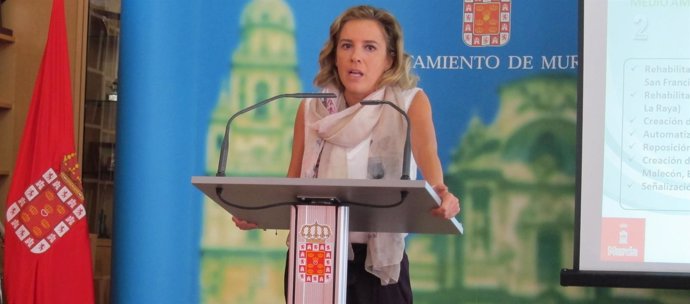 Adela Martínez--Cachá presenta sus preupuestos para 2014