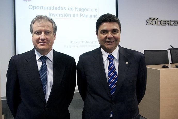 Arasti y el embajador de Panamá