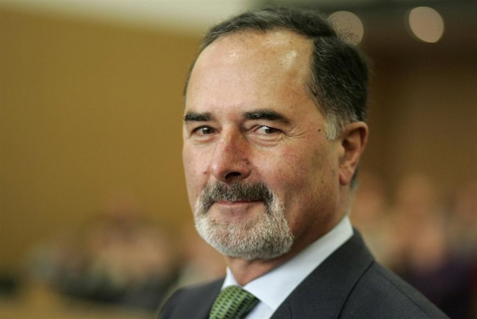 El Ex Presidente De BMW, Seat Y Volkswagen, Bernd Pischetsrieder