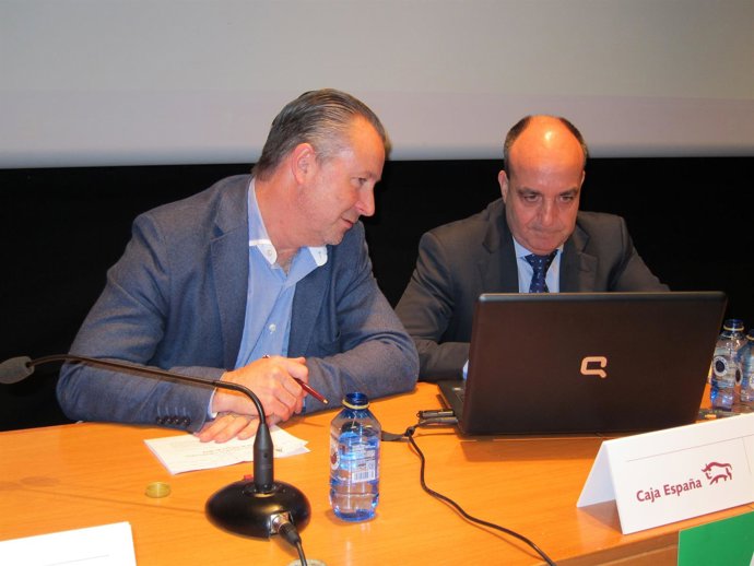 Juan Pedro Medina (derecha) y Donaciano Dujo 