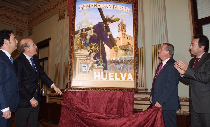 Rodríguez desvela el cartel de la Semana Santa de Huelva 2014