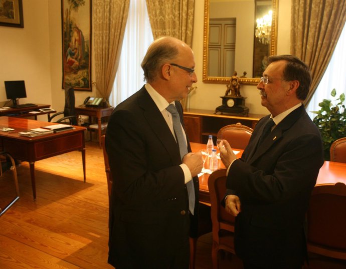 Montoro y Vivas en una reunión en Madrid