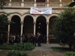 Protesta sobre los nuevos Estatutos de la Universitat de Barcelona