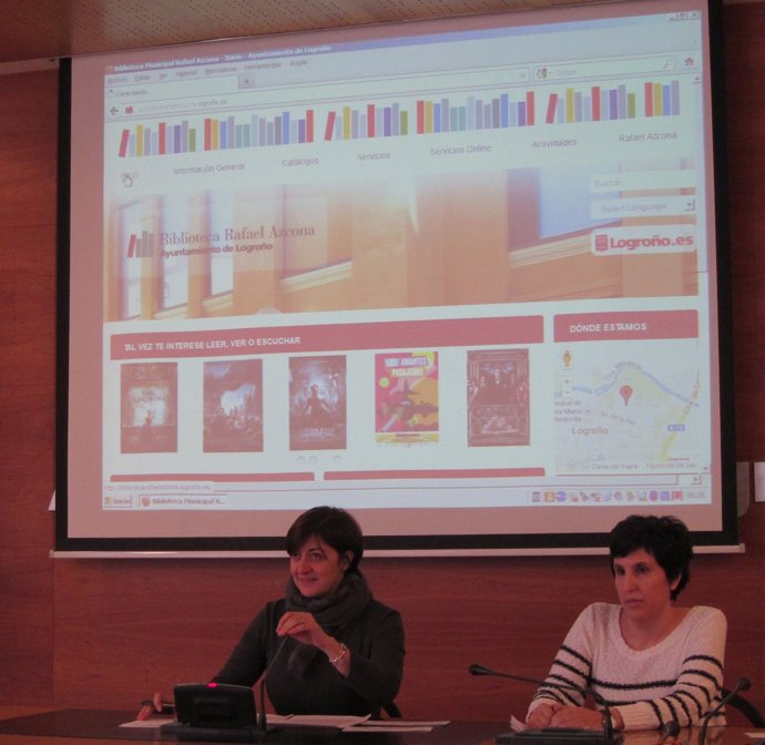 Montes y Muñoz, ante una imagen de la nueva web de la Biblioteca