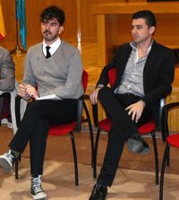 IU cree que "escándalo" de las subvenciones a cursos de formación fue posible por un "sistema opaco" implantado por PP