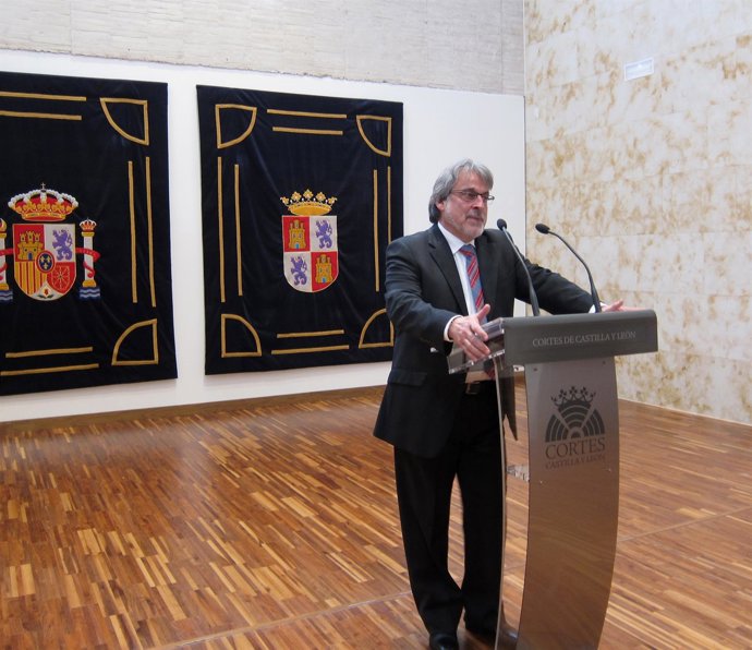 González comparece tras la celebración del 31 aniversario del Estatuto