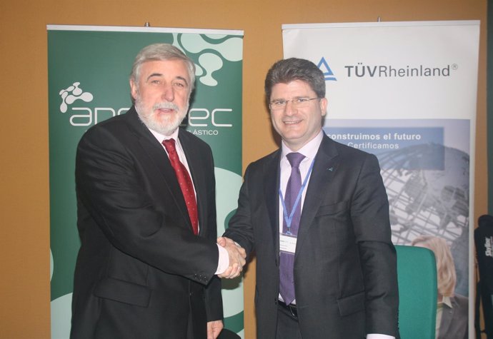 Acuerdo de colaboración entre Andaltec y TÜV Rheinland