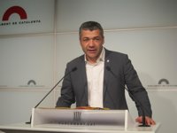 ERC aplaude al empresario que no saludó al Príncipe y C's lo tacha de "friki"