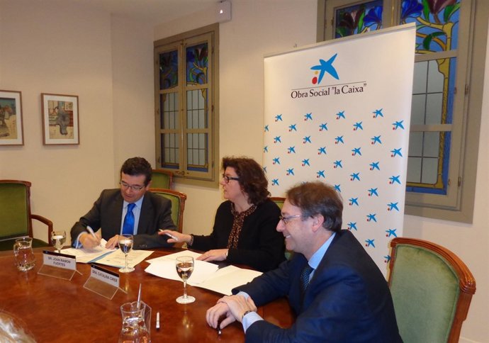 La Caixa y el IMAS firman convenio