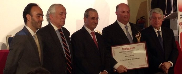 Alberto De Rosa recoge premio a Mejor Gestión Empresarial del Grupo Ribera Salud