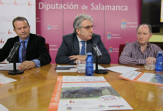 Antonio Gómez (centro), Alain Saldaña (izq) y Antonio Luis Álvarez 