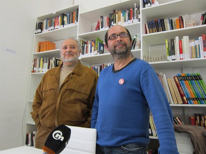 Anguita y Rivera antes de atender a los medios