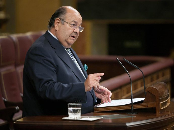 Enrique Álvarez Sostres, diputado del Foro Asturias