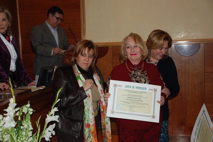 Entrega de premios de relato corto y poesía a personas mayores en Jaén