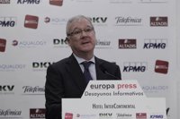 Valcárcel ve la "mano negra" de la izquierda tras las críticas de la comisaria de la UE por la tragedia de Ceuta