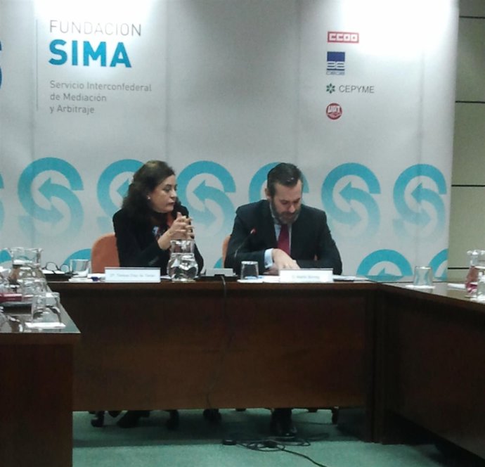 Presidenta del SIMA, Teresa Díaz Terán, y director general, Martín Borrego