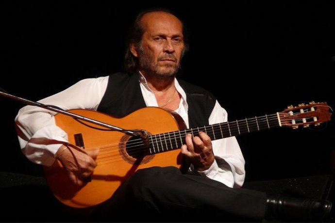 Malú y Alejandro Sánz se despiden de Paco de Lucía 