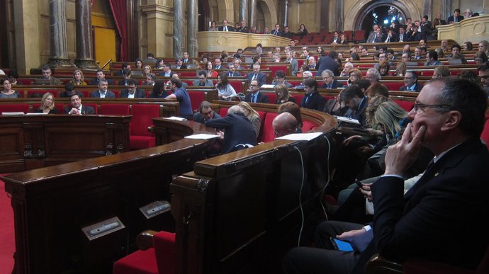 Pleno del Parlament