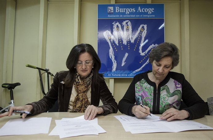 Fundación de Burgos y Burgos Acoge firman el convenio