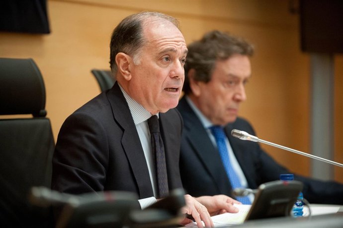 Tomás Villanueva tras el Consejo de Gobierno