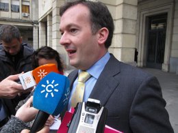 El portavoz de UPyD, Martín de la Herrán