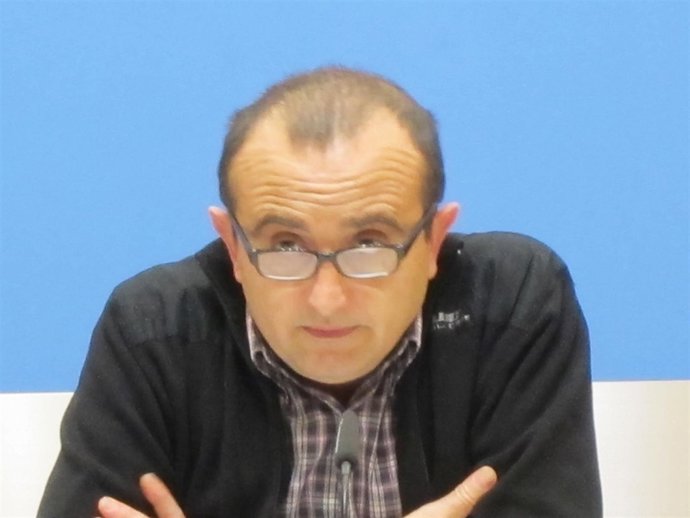 El concejal de IU, Raúl Ariza