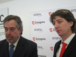 El alcalde de Zaragoza, Juan Alberto Belloch, y el de Soria, Carlos Martínez