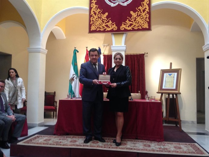 La familia de Camarón de la Isla cede su legado a San Fernando