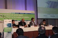 El conseller de Turismo destaca la importancia de unir sinergias entre el sector privado y el público