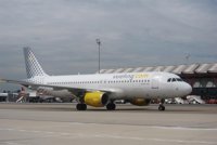 IAG abandona los 'números rojos' en 2013, con un beneficio de 151 millones, impulsado por Vueling