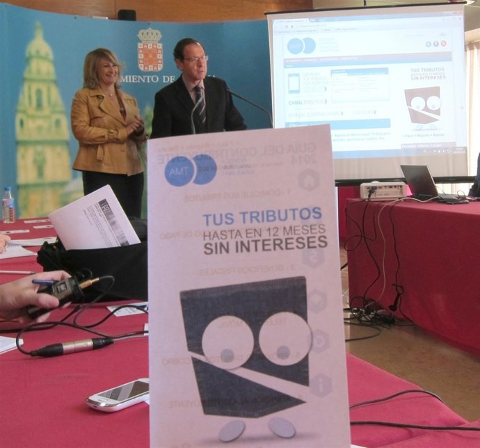 Cámara y Martínez Conesa